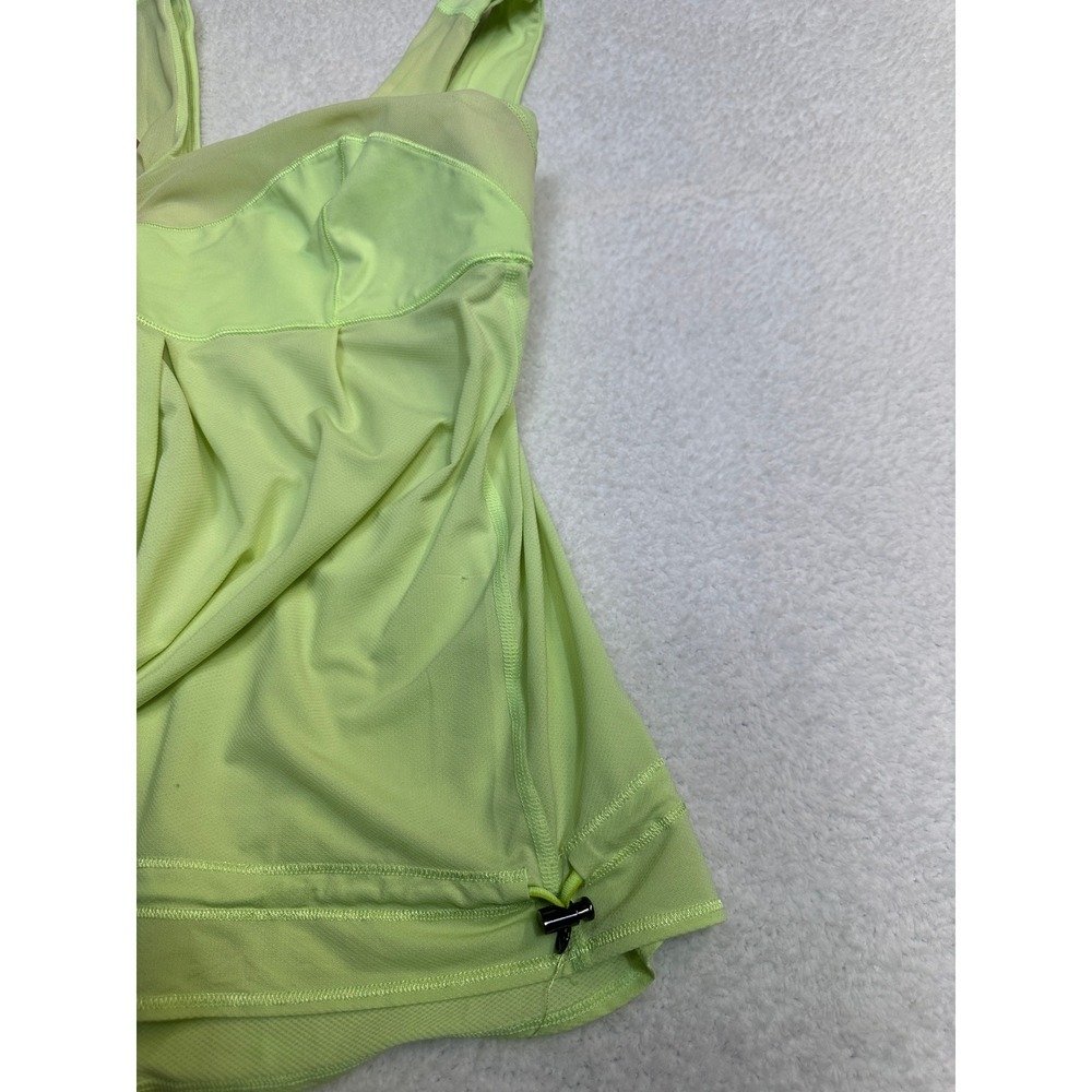 Lululemon Athletica Green Ruched Tank Top Athletic Built In Bra Size 6‎ - Picture 11 of 13